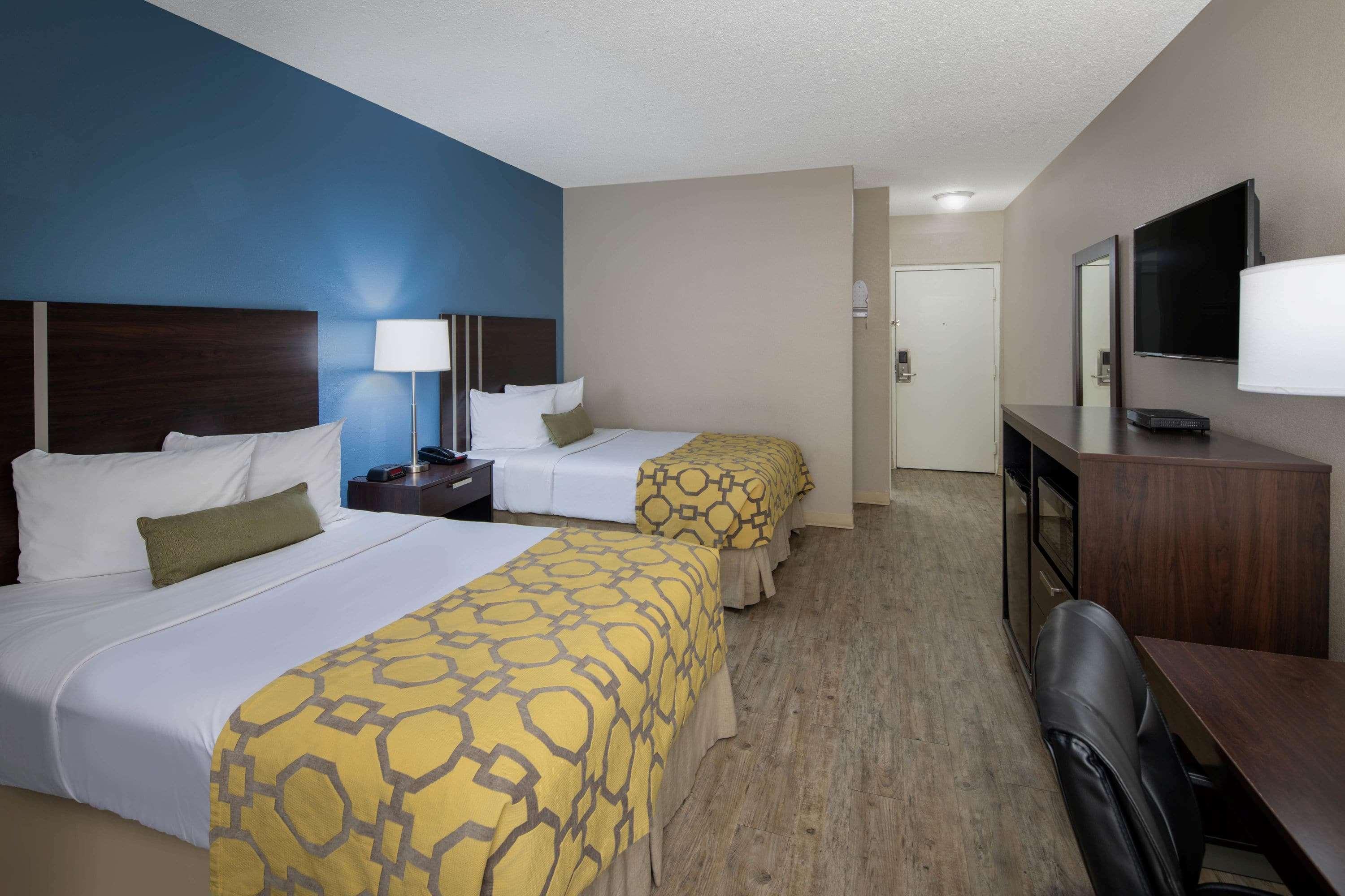 Baymont By Wyndham Douglasville Atlanta Exterior photo